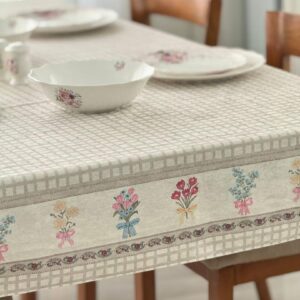رومیزی مخمل شانل طرح چهارخانه گلدار کد 546