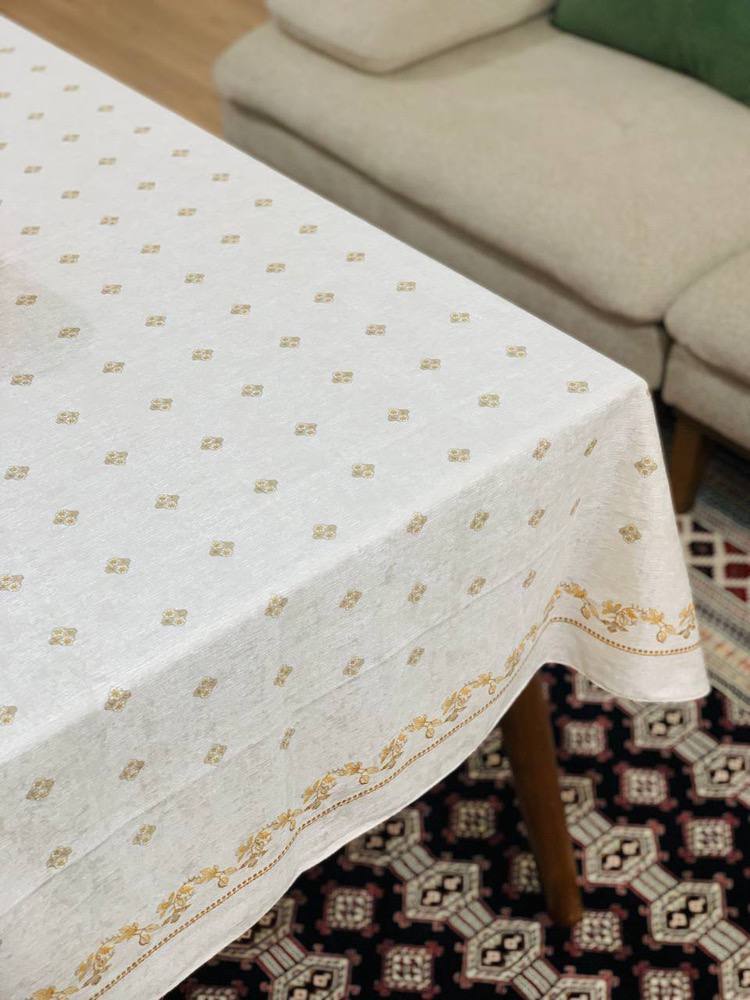 رومیزی مخمل شانل ضد لک طرح مروارید کد 639